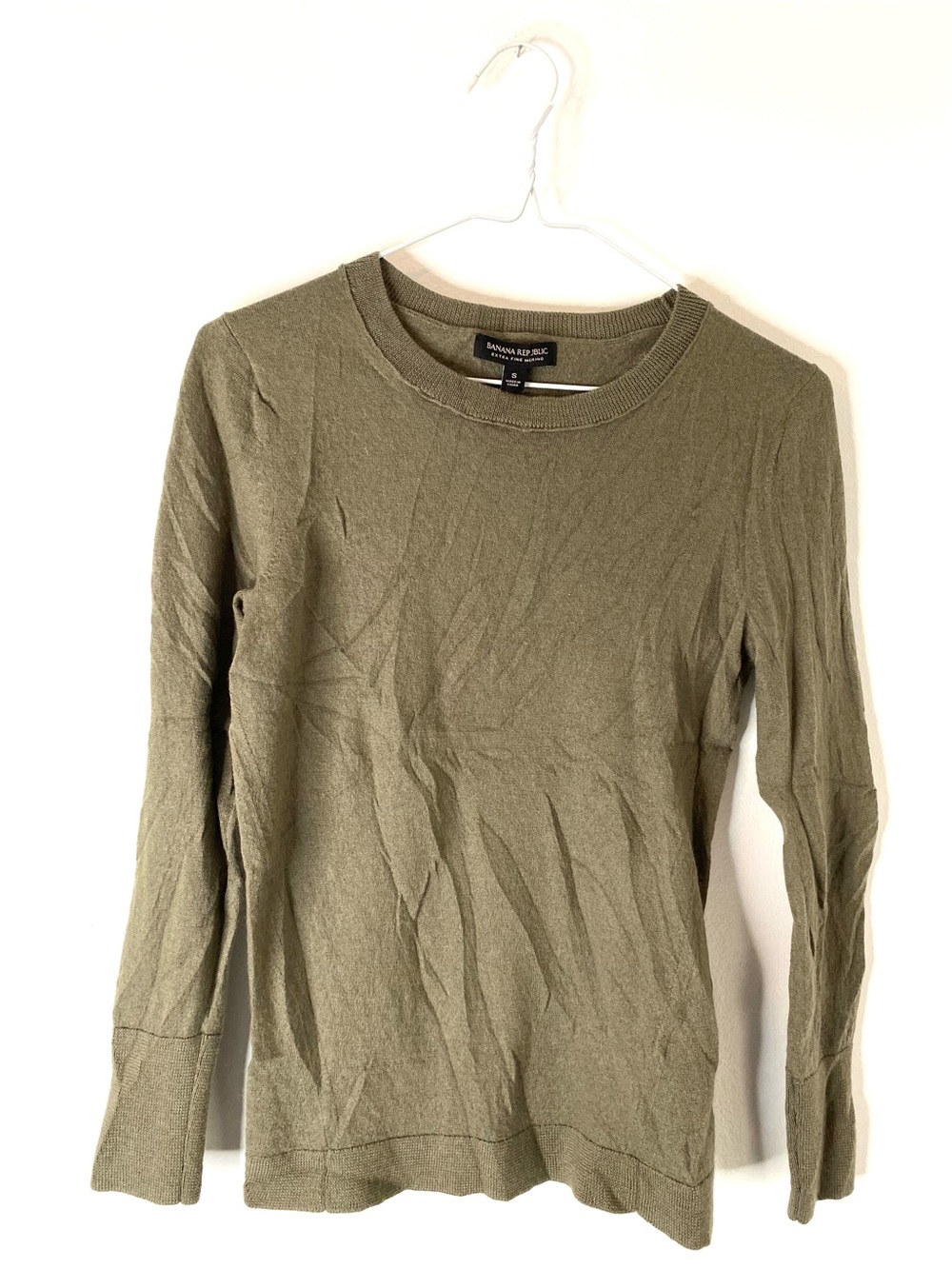 Banana Republic 100% Extra Fine Merino Wool Sage Green Crewneck Sweater